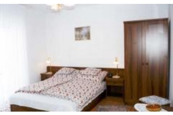 Hungrie Privát Bogács, Extérieur